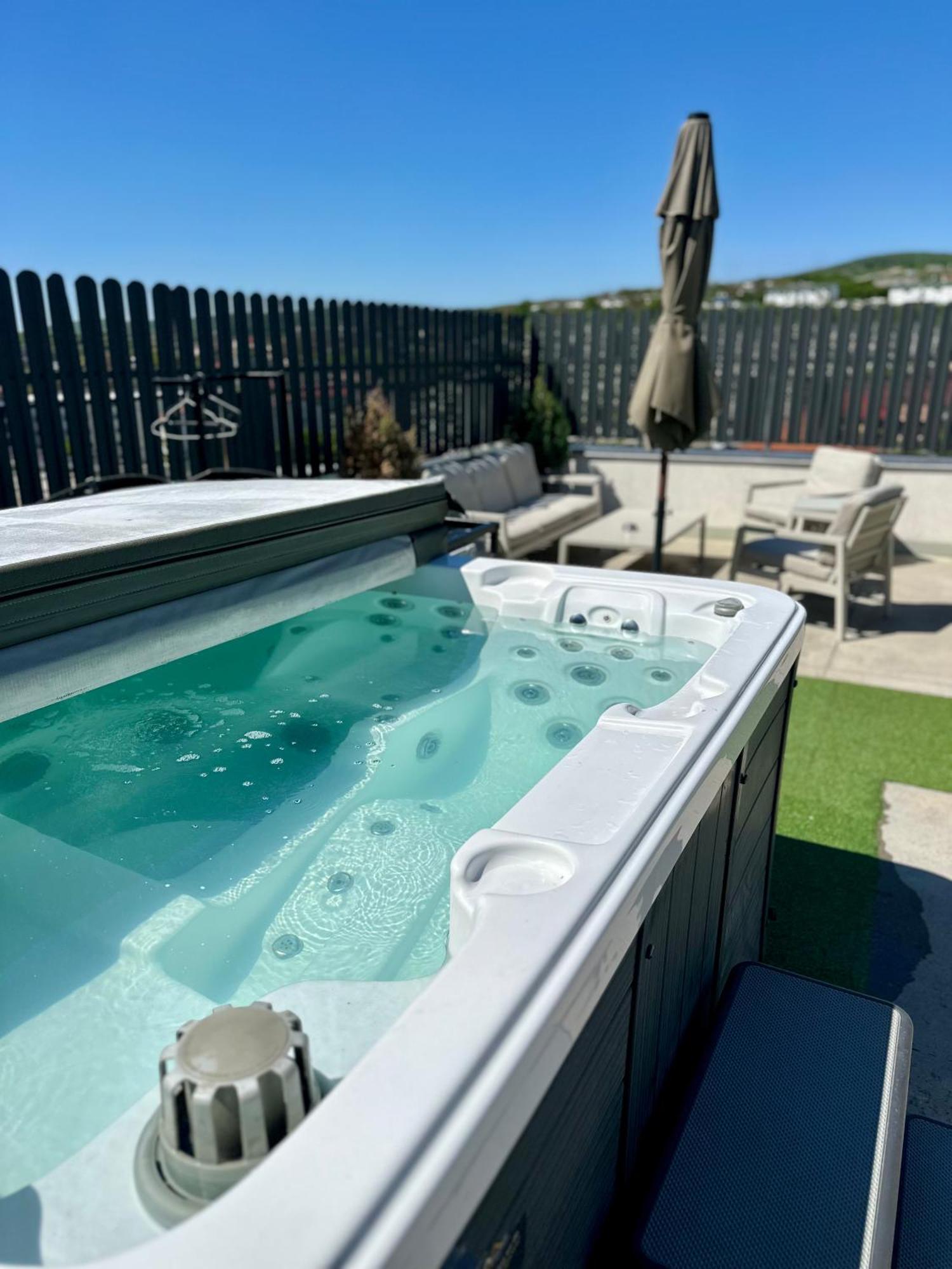 Thome Hoia Jacuzzi Cluj-Napoca Exterior photo