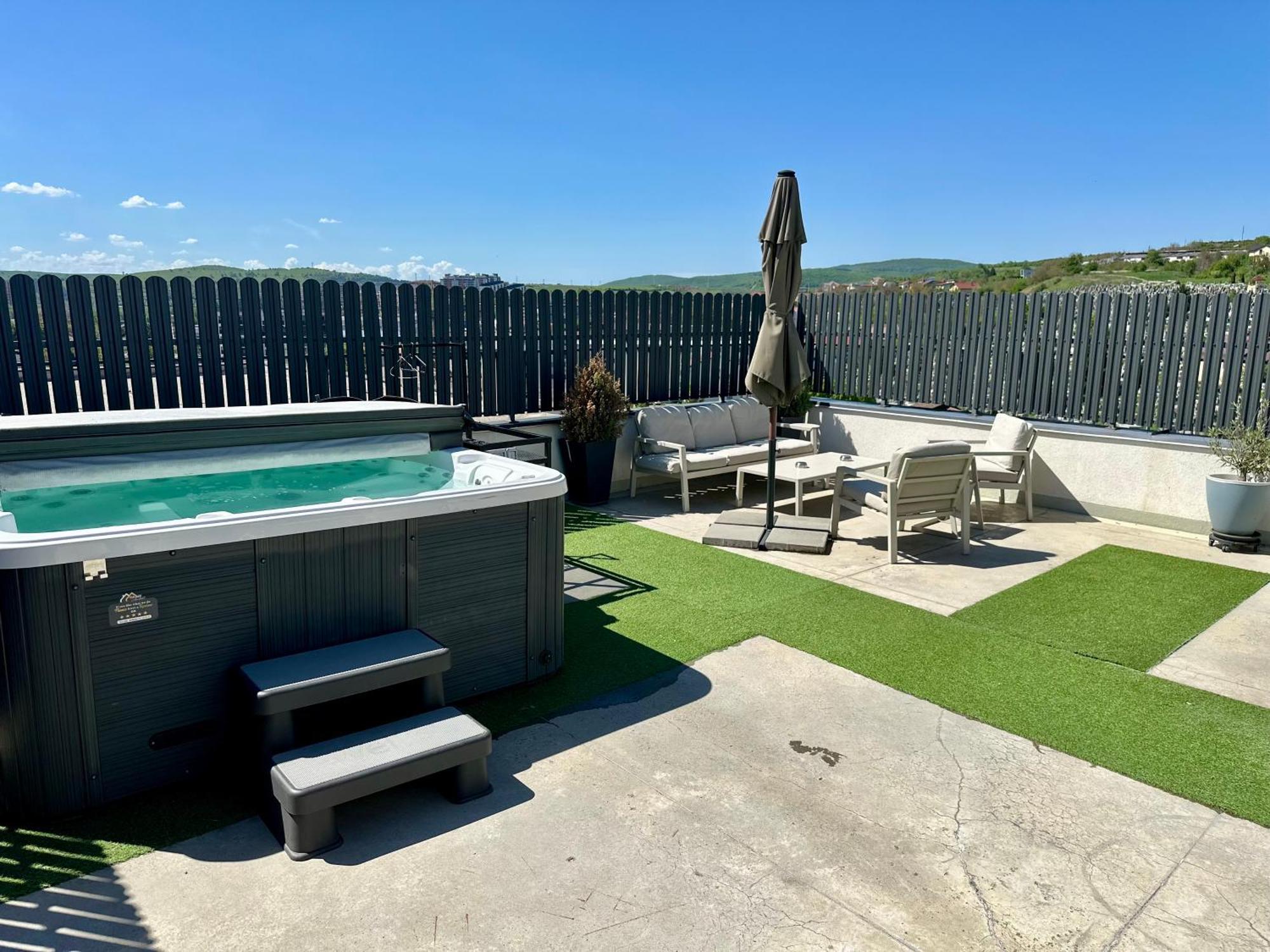Thome Hoia Jacuzzi Cluj-Napoca Exterior photo