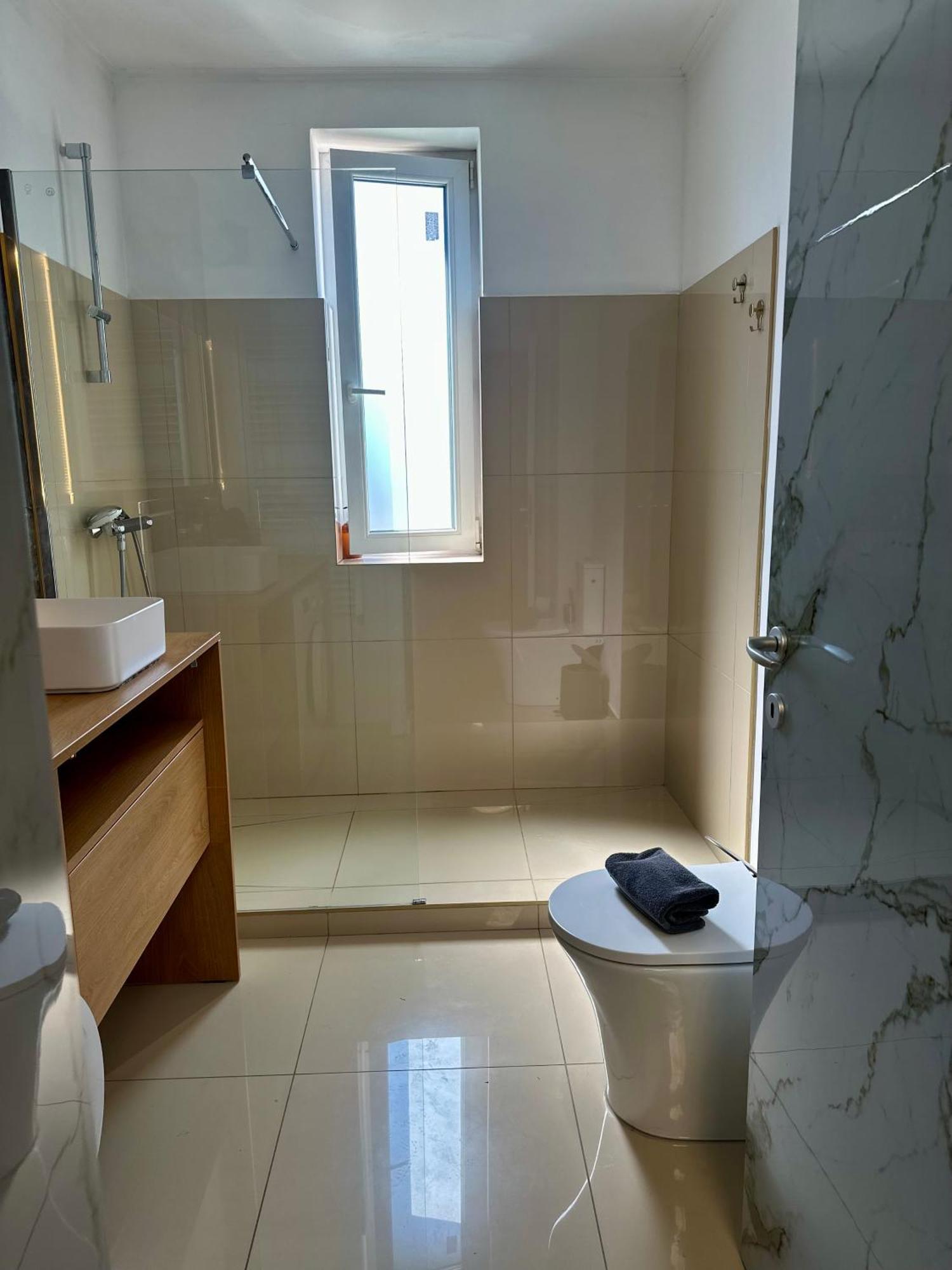 Thome Hoia Jacuzzi Cluj-Napoca Exterior photo